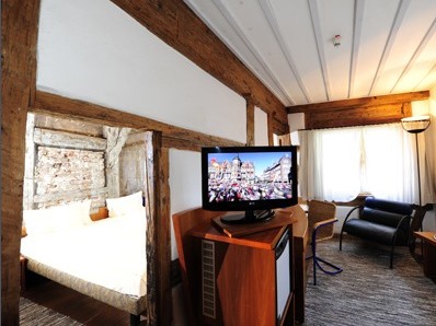 Hotel Schiefes Haus
