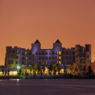 Гостиница Movenpick Hotel & Resort Yanbu