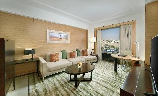 Гостиница DoubleTree by Hilton Hotel Riyadh - Al Muroj Busin