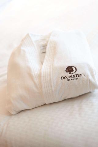 Гостиница DoubleTree by Hilton Hotel Riyadh - Al Muroj Busin