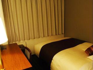 Гостиница Central Hotel Yokosuka