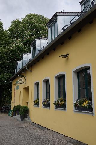Гостиница Hubertushohe