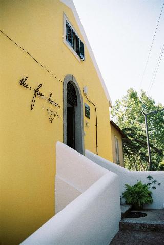 Гостиница The Five House