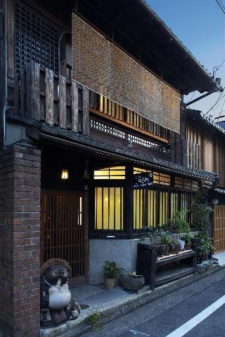 Гостиница Gallery Nozawa Inn