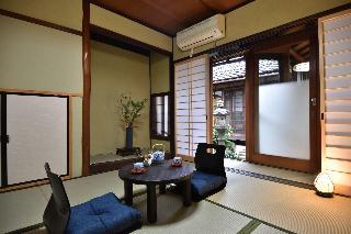 Hotel Rakusuian