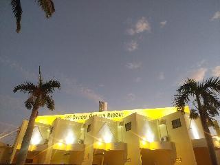 Hotel Rycom Garden Resort