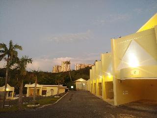 Hotel Rycom Garden Resort