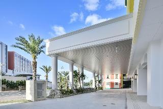 Гостиница Lequ Okinawa Chatan Spa Resort