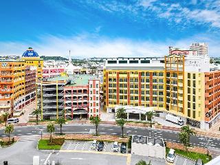 Гостиница Lequ Okinawa Chatan Spa Resort