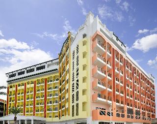 Гостиница Lequ Okinawa Chatan Spa Resort