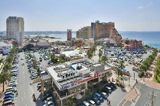 Гостиница Lequ Okinawa Chatan Spa Resort