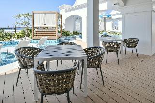 Гостиница Lequ Okinawa Chatan Spa Resort