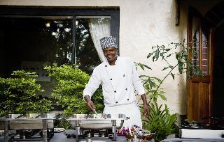 Гостиница Mount Meru Game Lodge