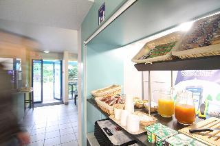 Гостиница Kyriad Direct Poitiers - Gare Du Futuroscope