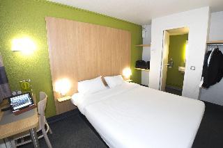 Гостиница Kyriad Direct Poitiers - Gare Du Futuroscope