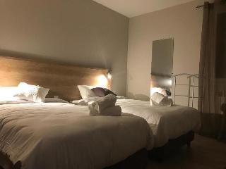 Гостиница Hotel Pyrene