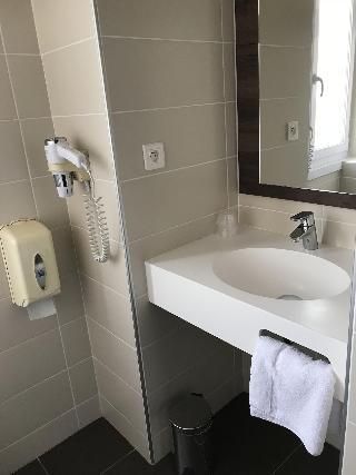 Гостиница Hotel Evian Express