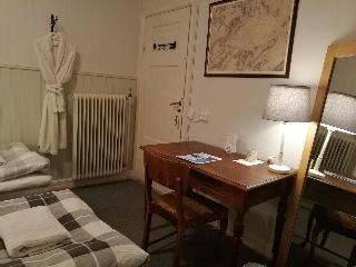 Гостиница Explorers Club