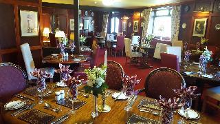 Hotel The Walnut Tree
