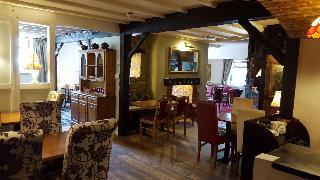 Hotel The Walnut Tree