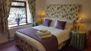 Hotel The Walnut Tree