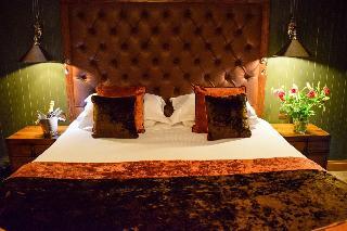 Hotel Craigmhor Lodge & Courtyard