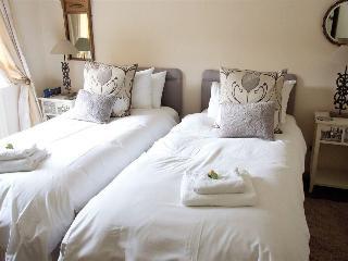 Hotel Mortimer Trail B & B