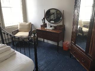Hotel The Jolly Sailor