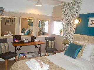 Hotel St Quintin Arms