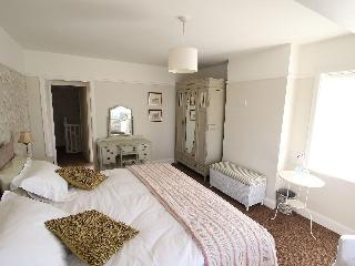 Hotel Canford Bridge B B