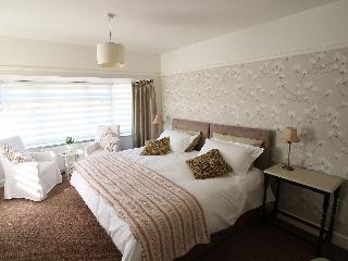 Hotel Canford Bridge B B