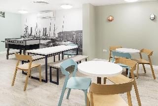 Гостиница Crescent Place Campus Accommodation