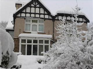 Гостиница Cedar House B B