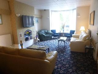 Гостиница The Warwick Southport