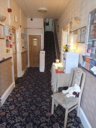 Гостиница The Warwick Southport
