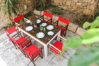 Гостиница House Of Pomegranates