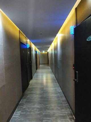 Гостиница Cnn Hotel