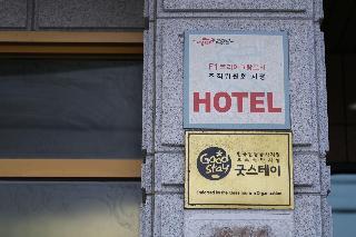 Hotel New Evergreen