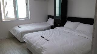 Гостиница Ekonomy Hotel Yeosu