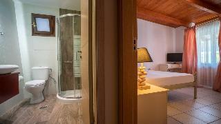 Гостиница Fiore Beach Studios