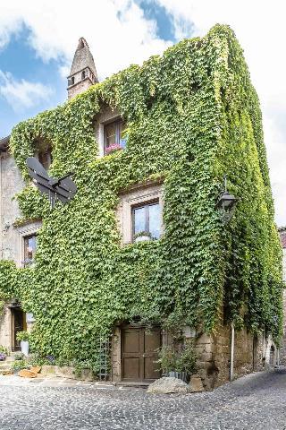 Гостиница B&B Dei Papi Charme & Design
