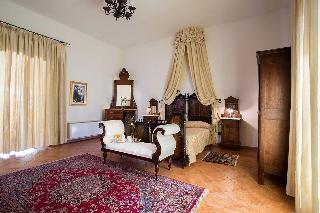 Гостиница Castello Di Altomonte