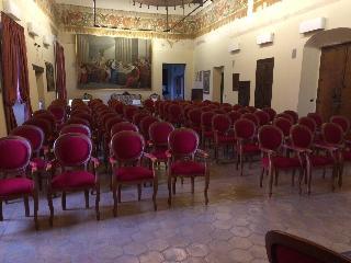 Гостиница Castello Di Altomonte