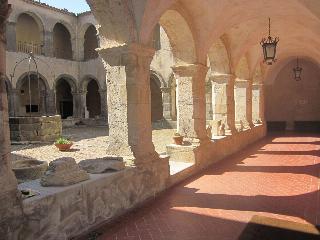 Гостиница Castello Di Altomonte