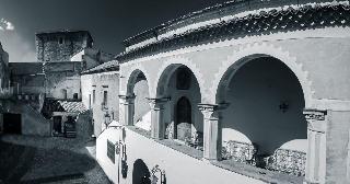 Гостиница Castello Di Altomonte