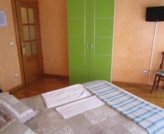 Гостиница Hostal Becares