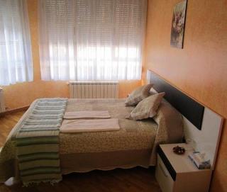 Гостиница Hostal Becares