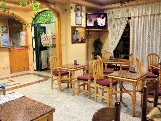 Гостиница Hostal Los Corchos