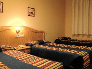 Гостиница Hostal Los Corchos