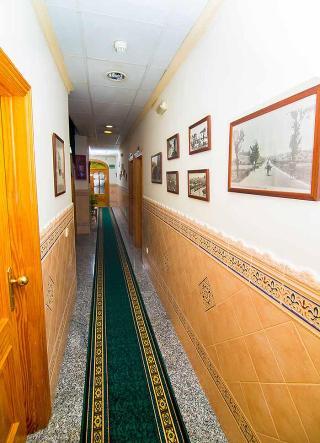 Гостиница Hostal Los Corchos